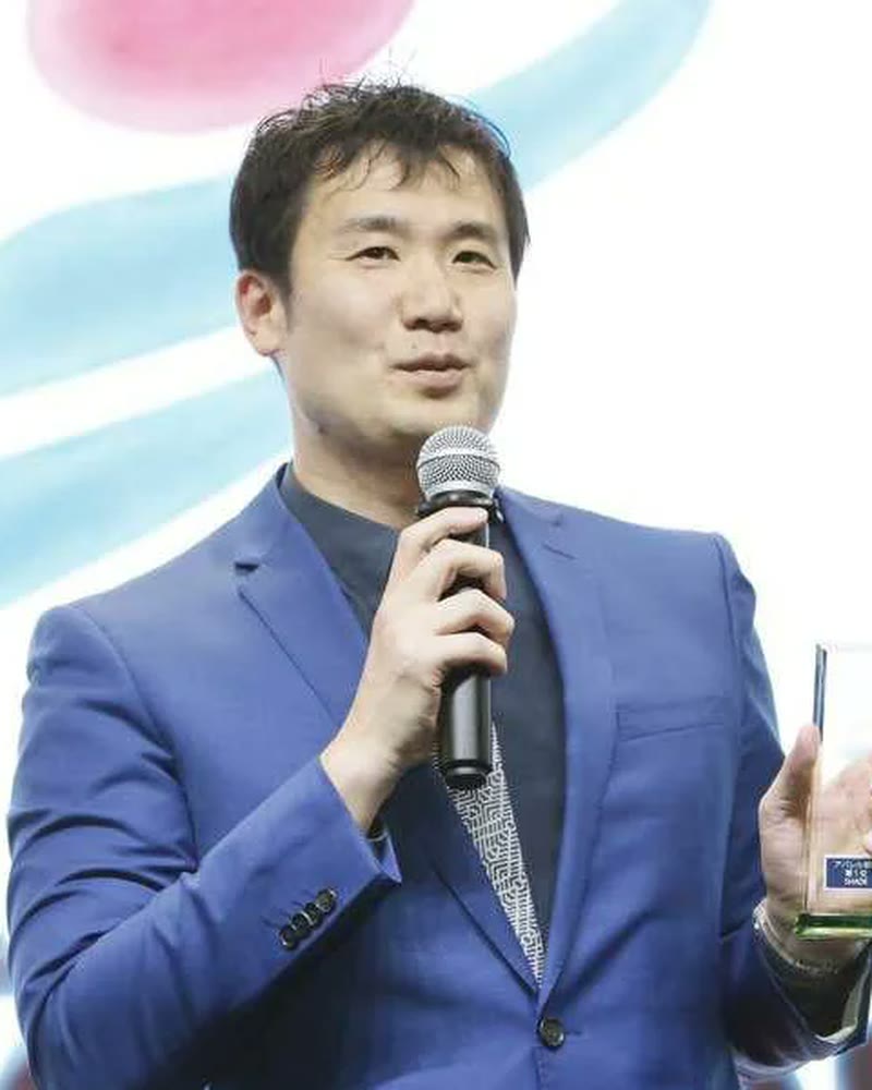 Mr. Ken H, President and Founder of Zulu Limited